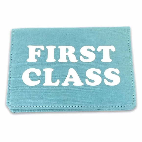 NWT! BAN.DO “First Class” Passport Holder - Picture 9 of 12